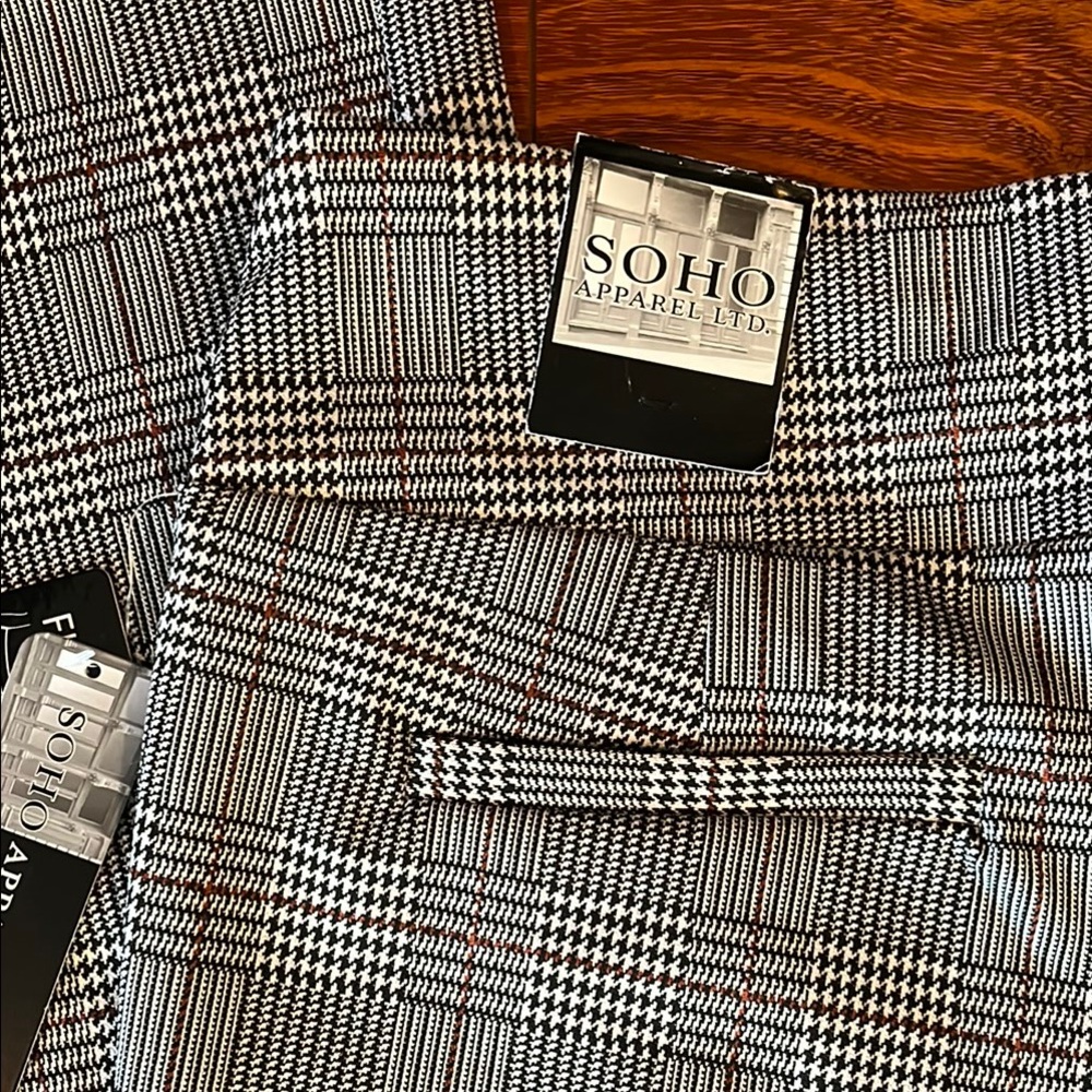 Soho Apparel Gray Boot Cut Flare Checkered Design Pants Size Large - Picture 5 of 9